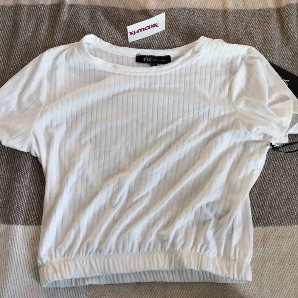 white tee shirt